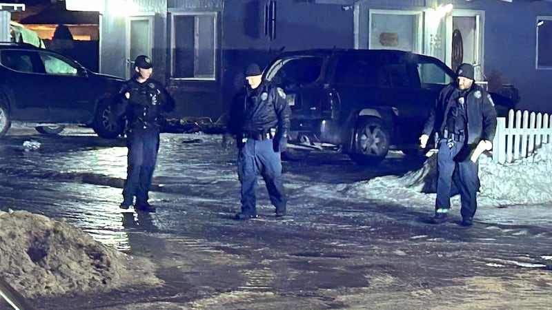 APD officers investigate an officer-involved shooting on Hollywood Drive on Jan. 8, 2025.