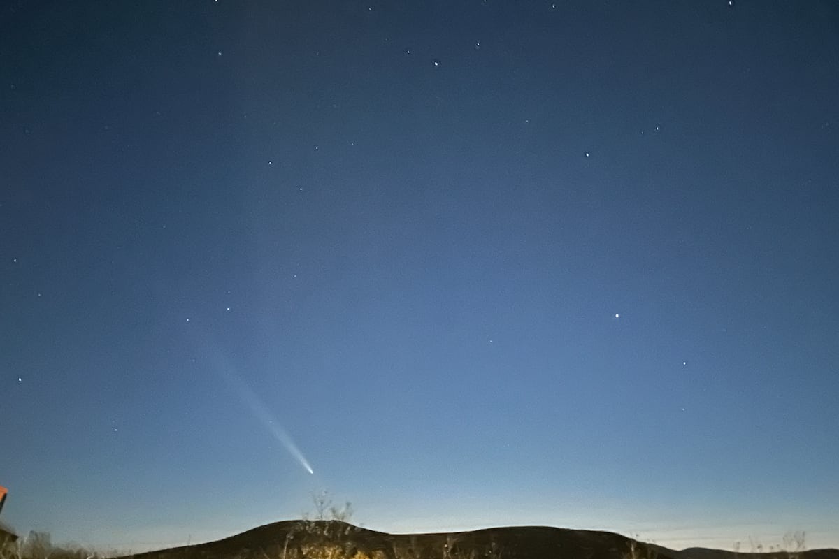 preloaded gallery image