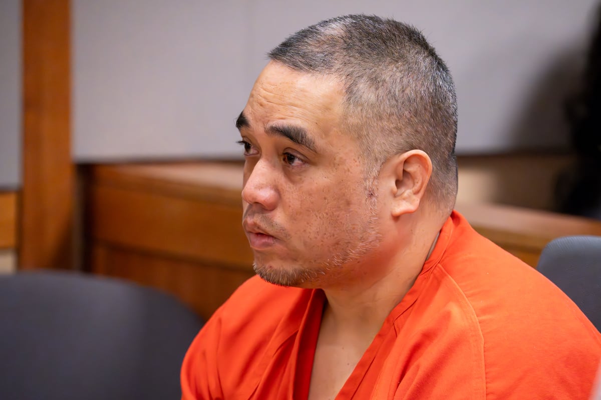 preloaded gallery image