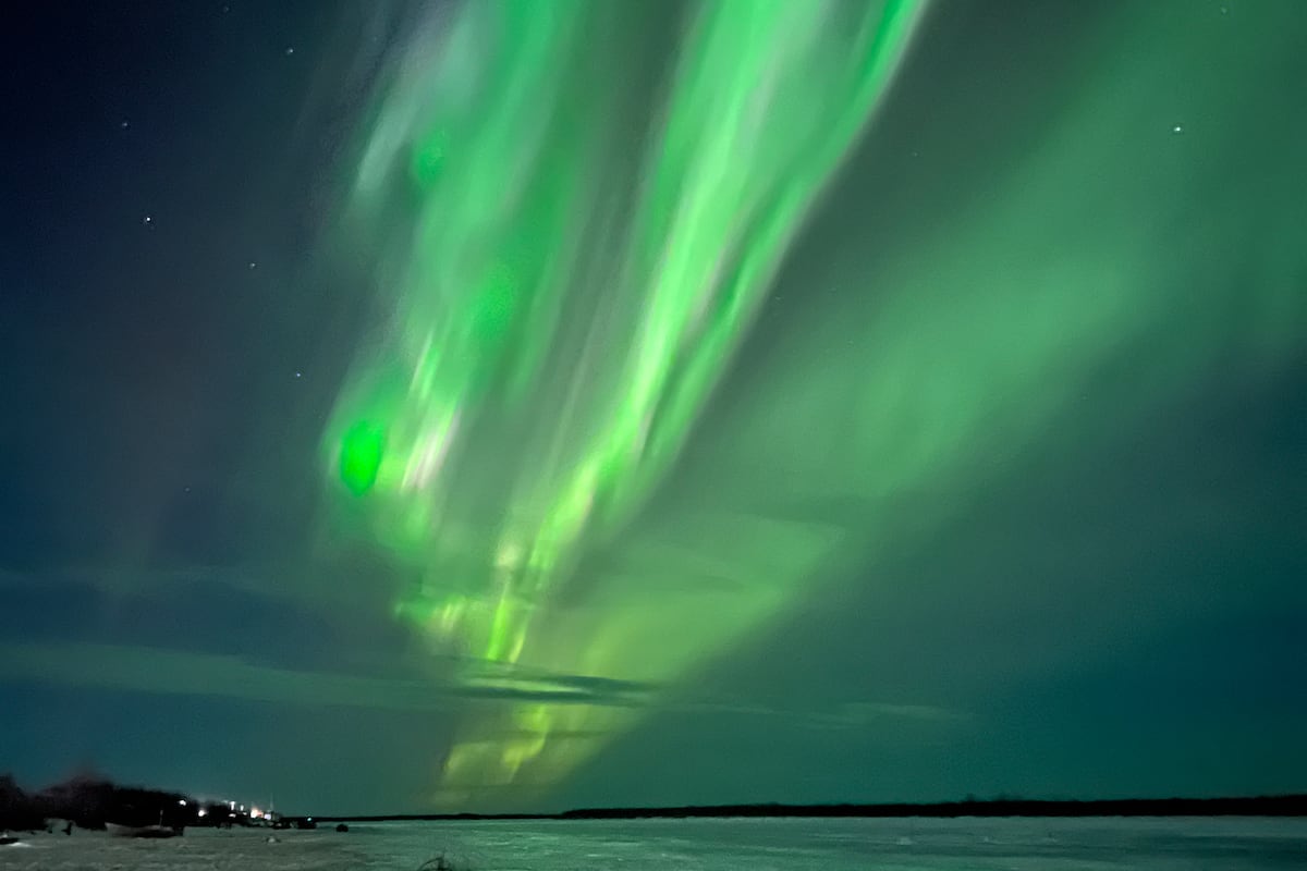 preloaded gallery image