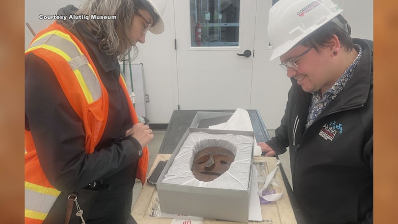Unboxing the Alutiiq mask