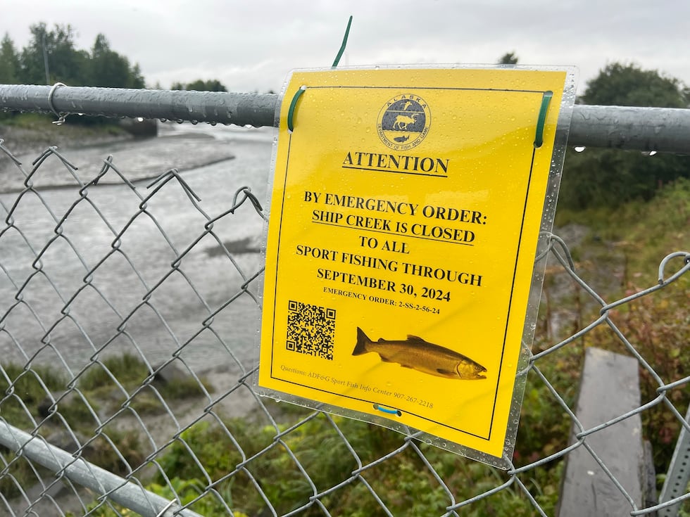 A sign alerts passersby to the closure of Ship Creek to sport fishing on Aug. 21, 2024.